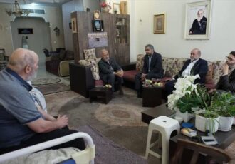 دیدار مدیرعامل صندوق اعتباری هنر با کارگردان سینمای دفاع مقدس دیدار مدیرعامل صندوق اعتباری هنر با کارگردان سینمای دفاع مقدس