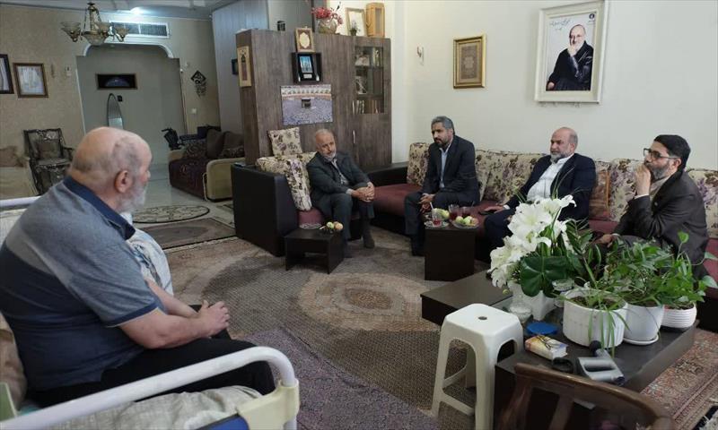 دیدار مدیرعامل صندوق اعتباری هنر با کارگردان سینمای دفاع مقدس دیدار مدیرعامل صندوق اعتباری هنر با کارگردان سینمای دفاع مقدس