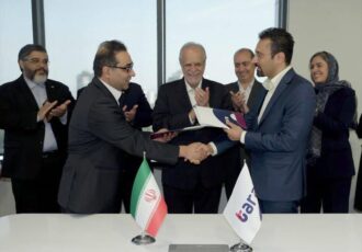 رئیس هیئت مدیره صندوق اعتباری هنر: صندوق اعتباری هنر همواره برتقویت و گسترش حمایت های خود از اهالی فرهنگ و هنر تأکید دارد رئیس هیئت مدیره صندوق اعتباری هنر: صندوق اعتباری هنر همواره برتقویت و گسترش حمایت های خود از اهالی فرهنگ و هنر تأکید دارد