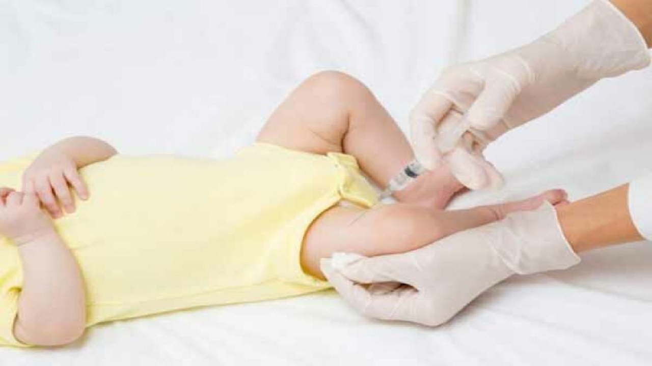 نگرانی والدین از نایاب شدن واکسن کودکان نگرانی والدین از نایاب شدن واکسن کودکان