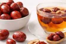 ۹ خاصیت شگفت‌انگیز عناب برای سلامت زنان در طب سنتی